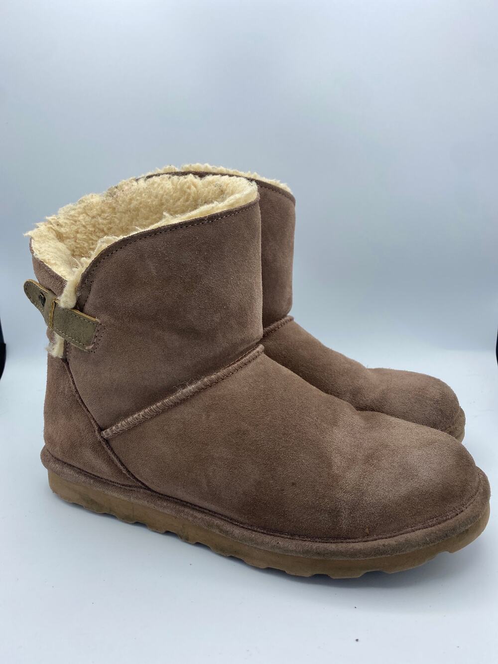 Bearpaw Women's Margaery Boot Hickory Brown Sheepskin 1903W size 8